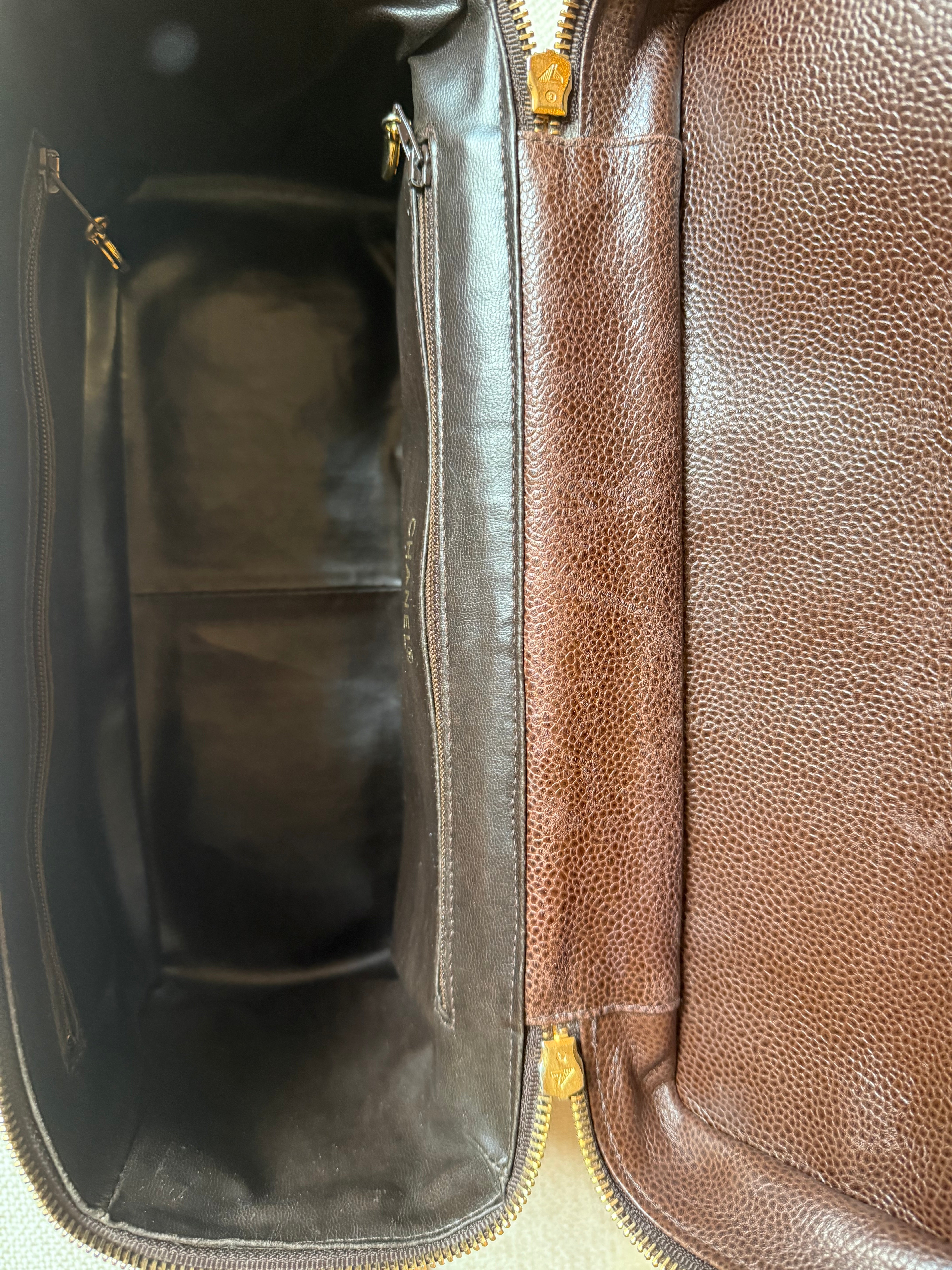Chanel Vintage Caviar Camera Bag