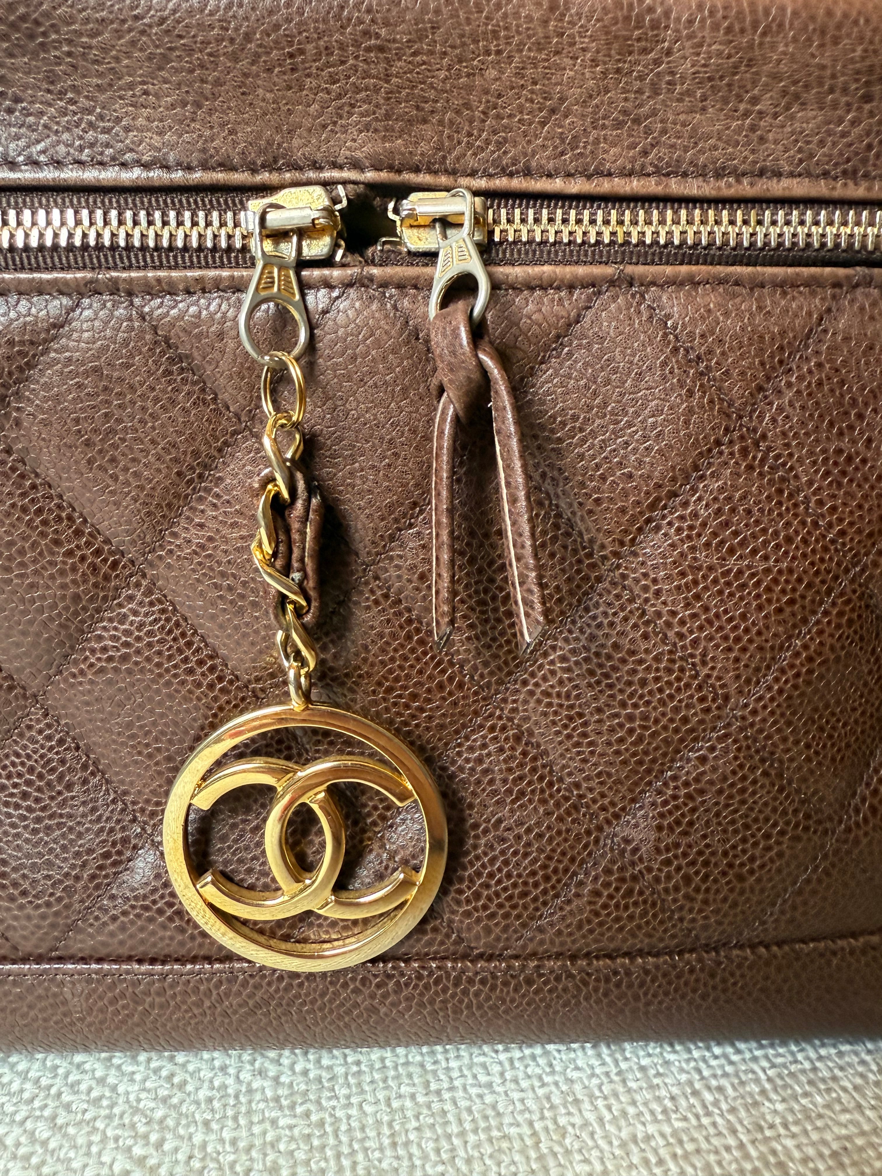Chanel Vintage Caviar Camera Bag