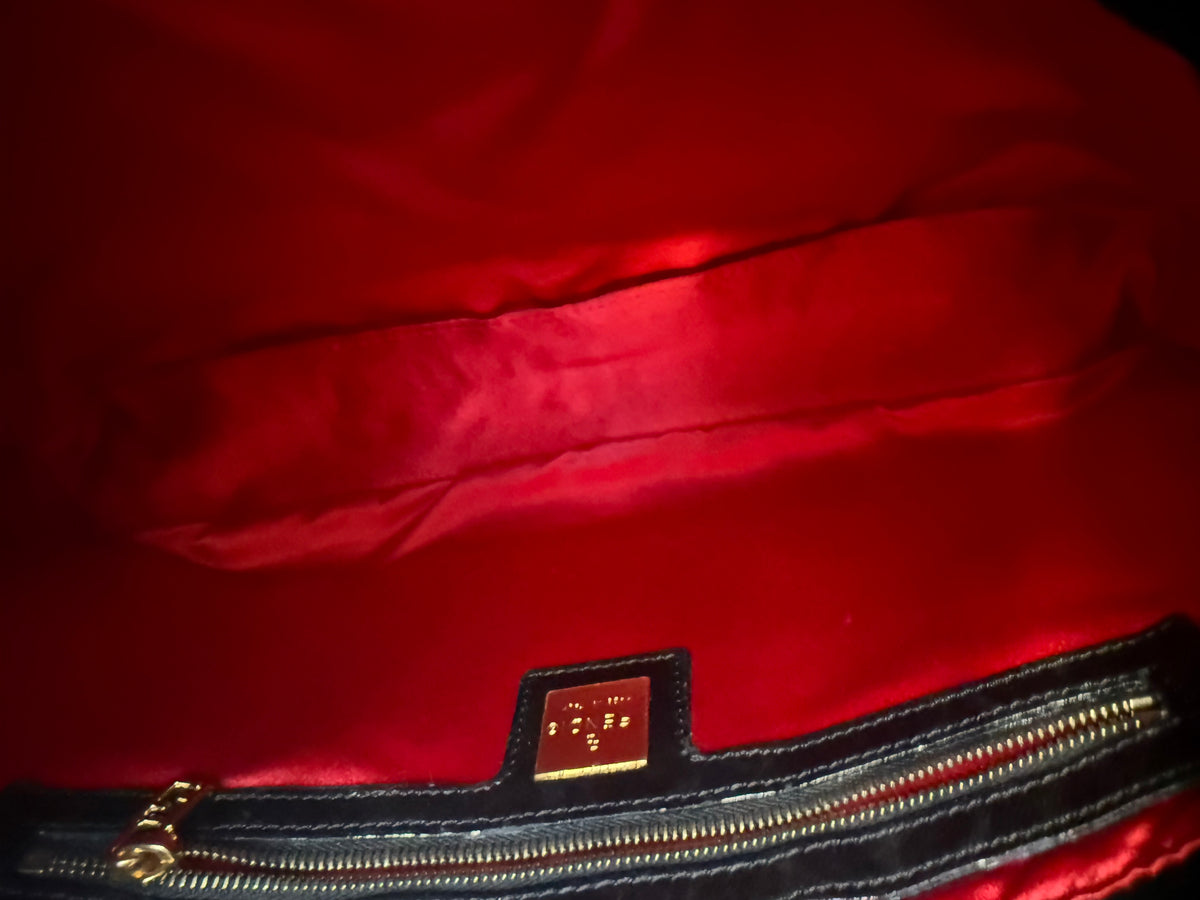 Fendi Baguette Hobo Shoulder