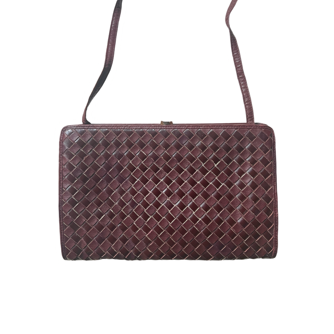 Bottega Veneta old retro clutch burgundy intrecciato weave leather