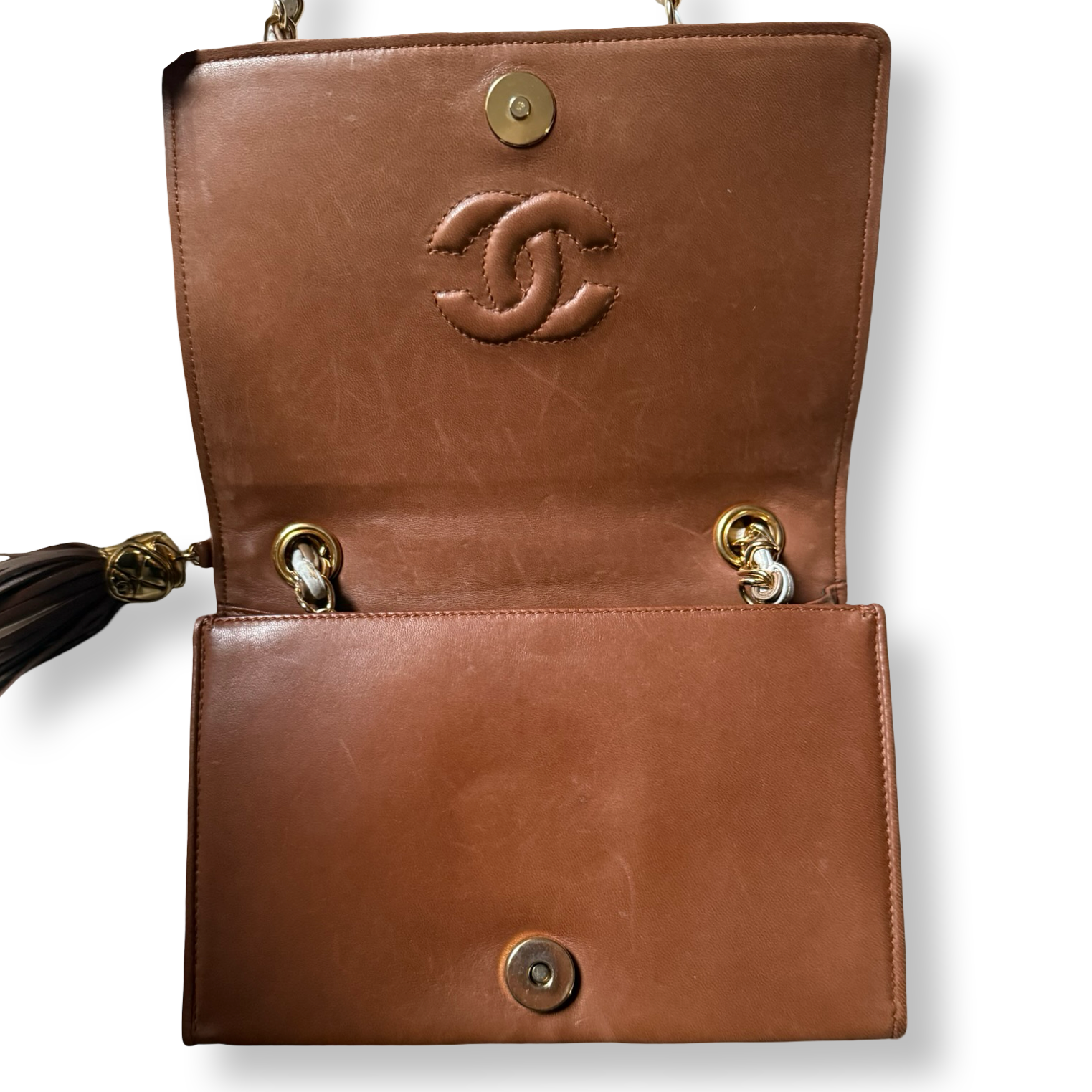 Chanel Vintage 90s authentic front flap shoulder bag brown natural and white leather diamond pattern with tassel