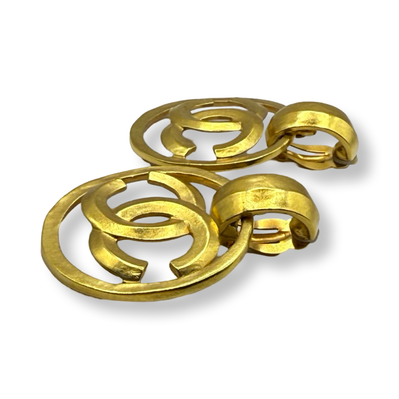 Chanel vintage door knocker style oversized CC dangle earrings gold