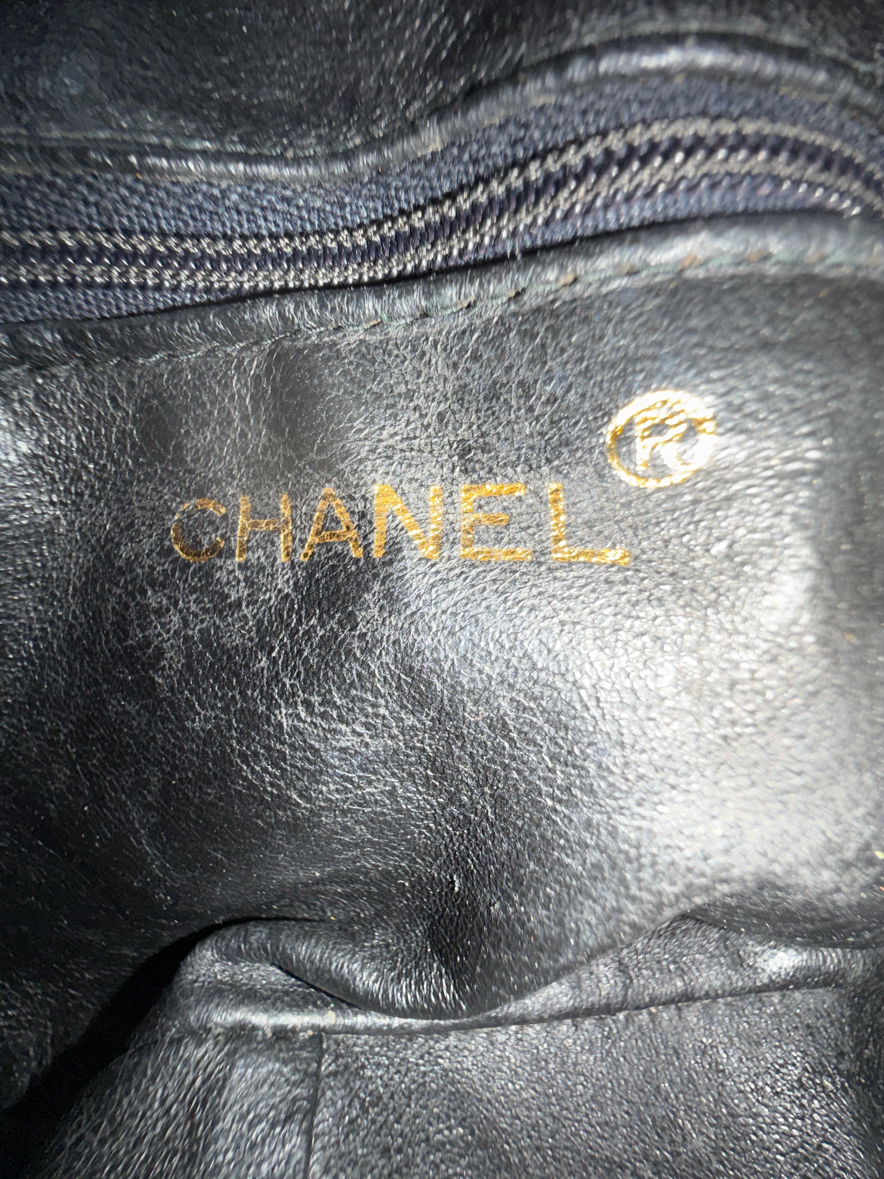 Chanel vintage patent Leather handbag authentic Black