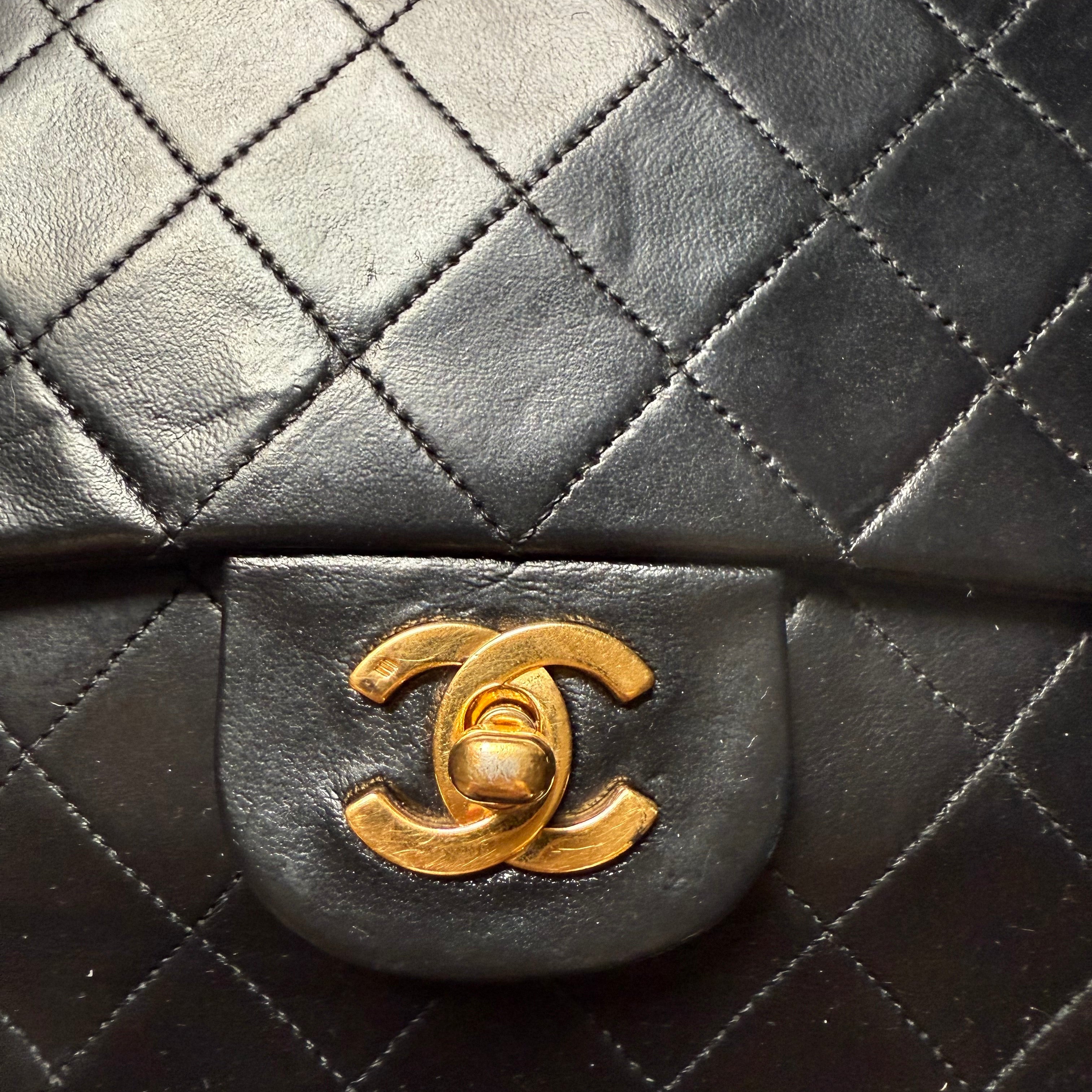 Chanel Vintage classic flap double flap black leather smooth leather gold hardware 90s authentic