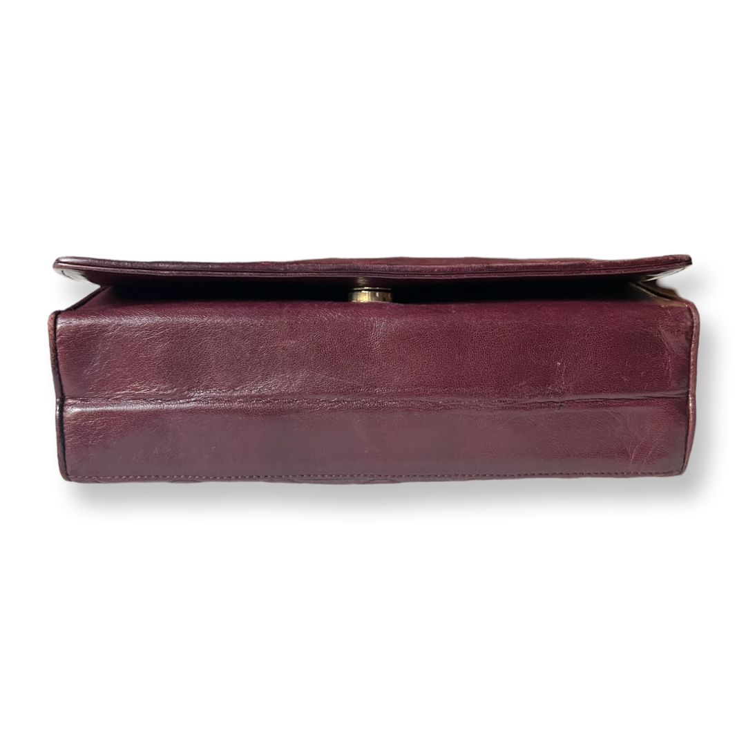authentic chanel vintage shoulder bag burgundy