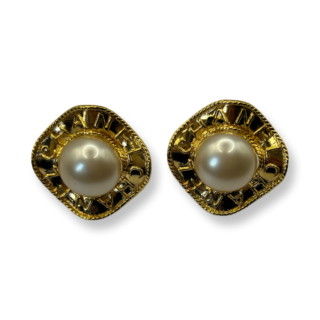 Chanel Vintage Gold Earrings with Pearl Center Authentic 1995