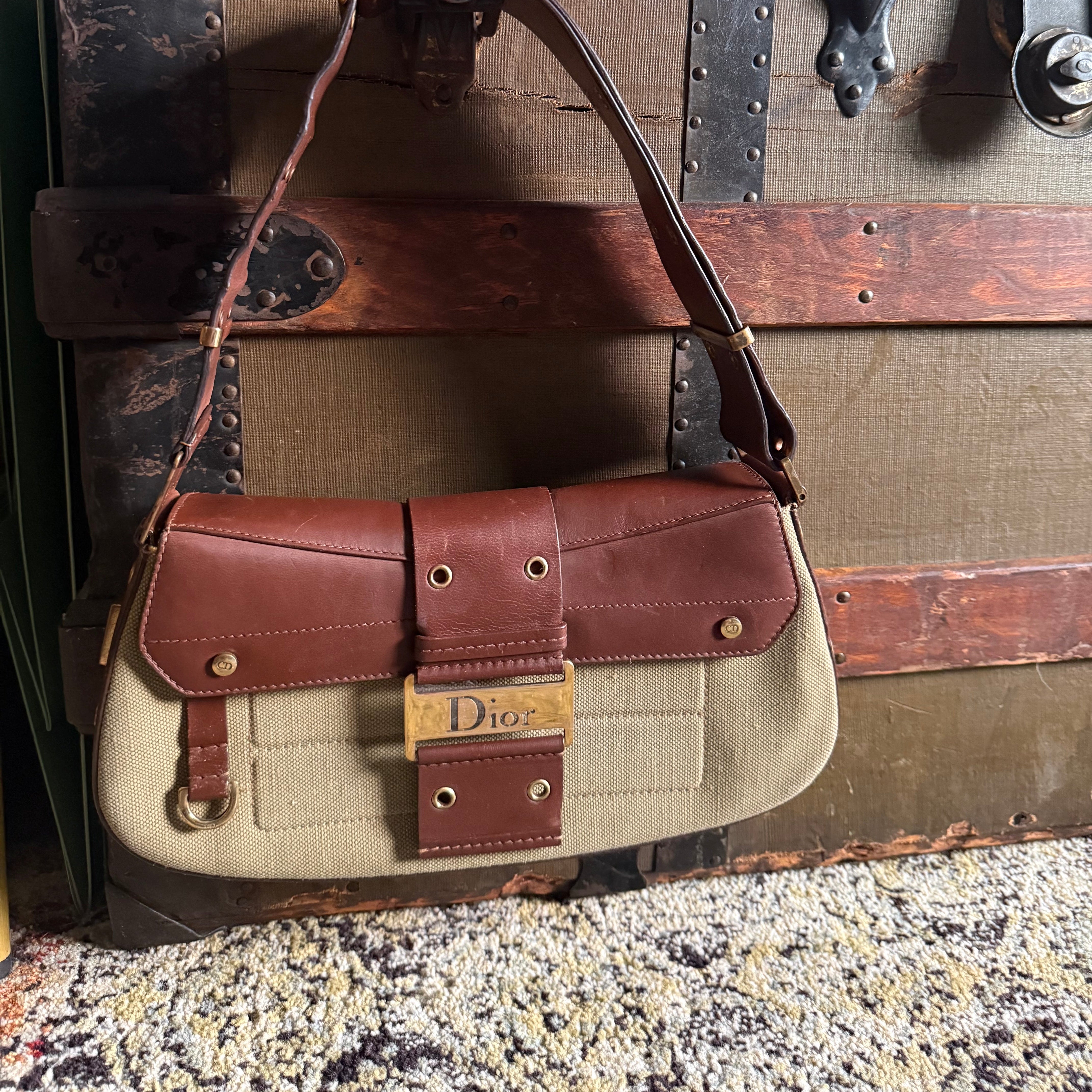 Dior Vintage Street Chic Columbus Shoulder