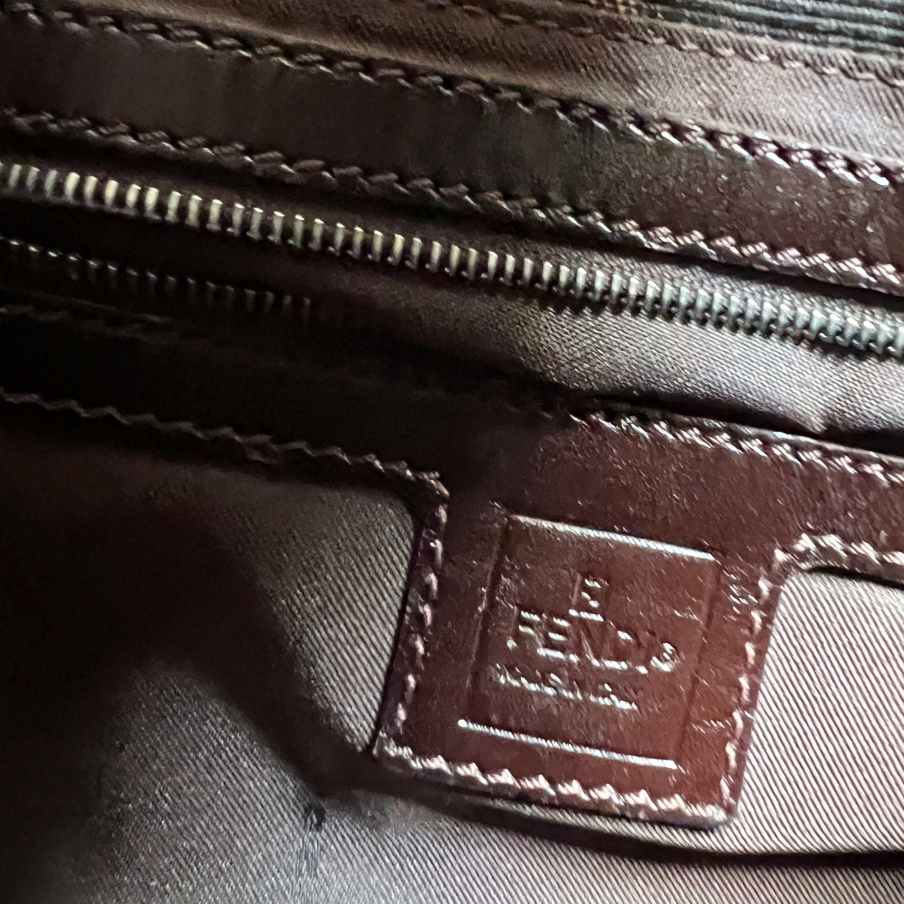 Fendi Baguette siganture pattern color