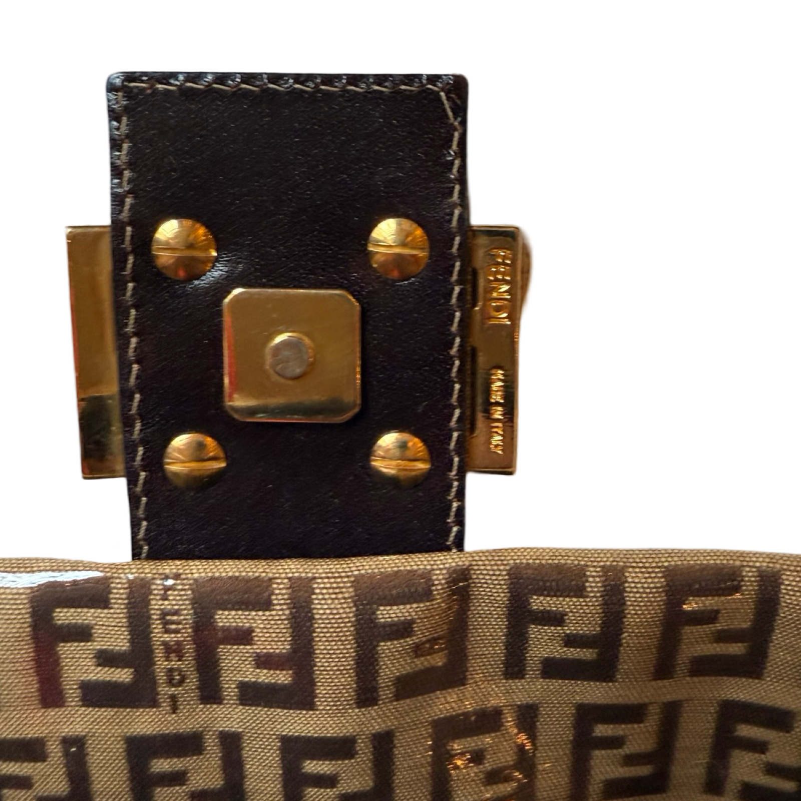 Fendi_Baguette_Patent_Leather_Zucchino authentic vintage