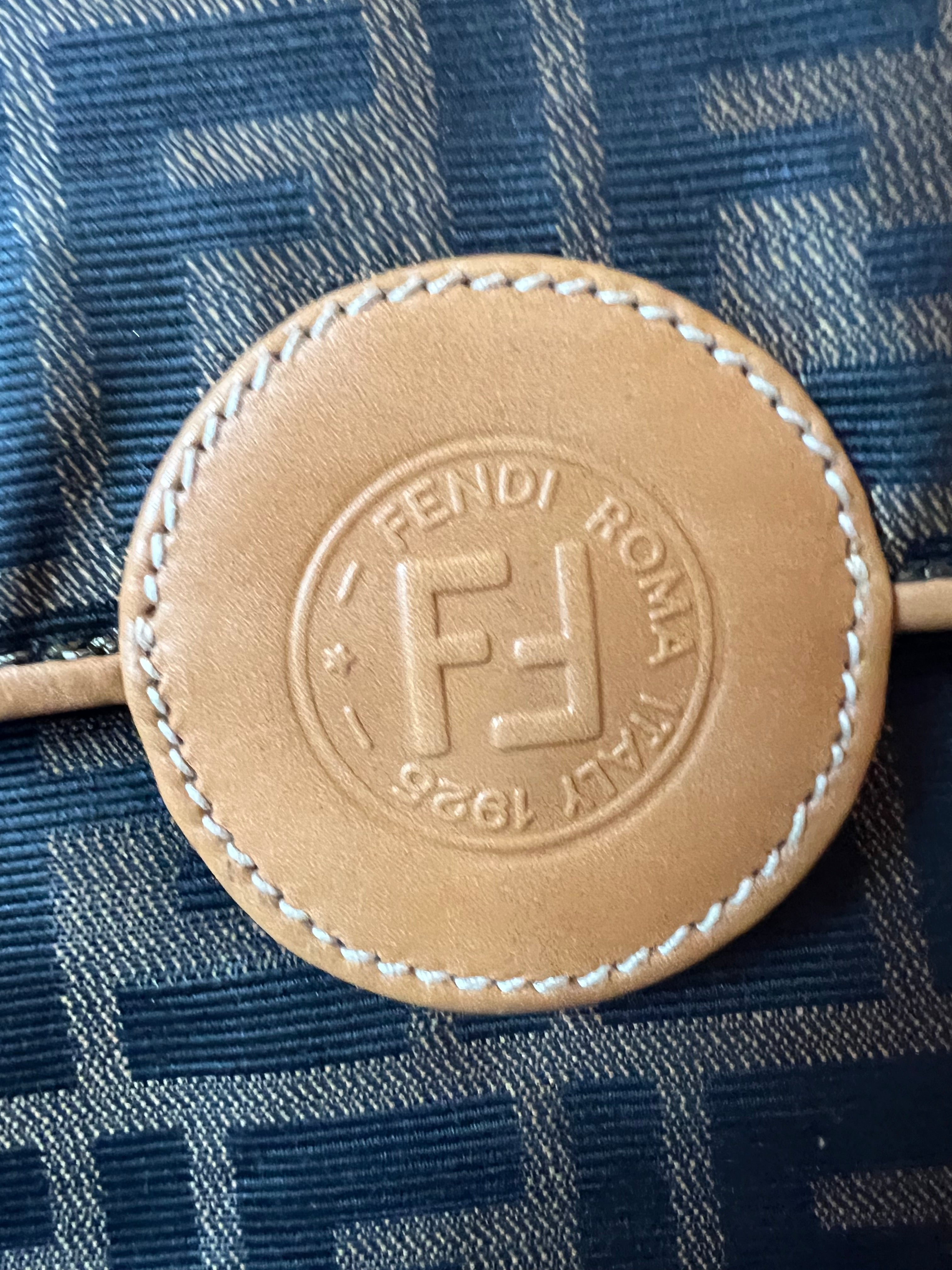 Vintage Fendi Zucca Envelope clutch