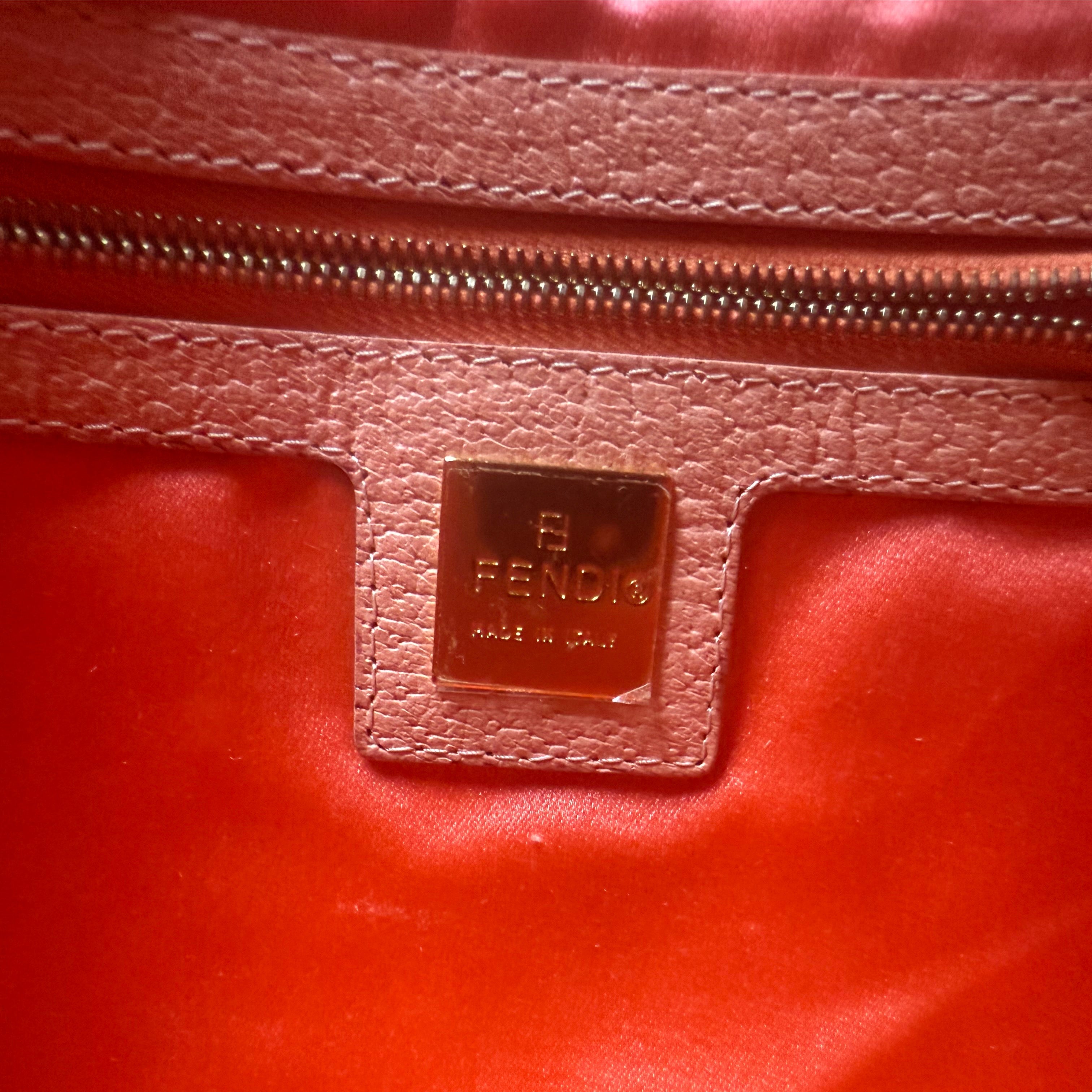 Fendi Mama Baguette pink