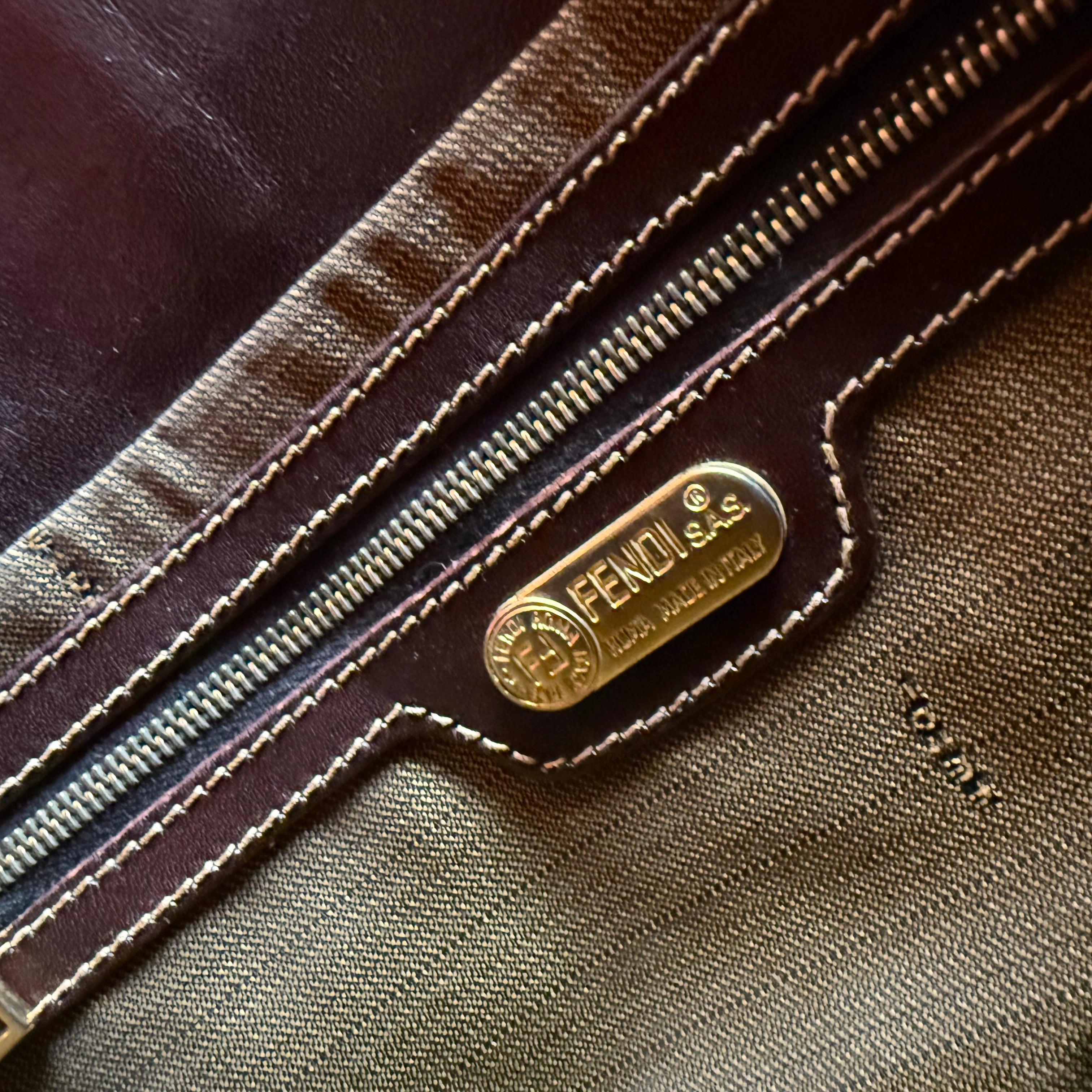 Fendi vintage authentic shoulder bag gold hardware