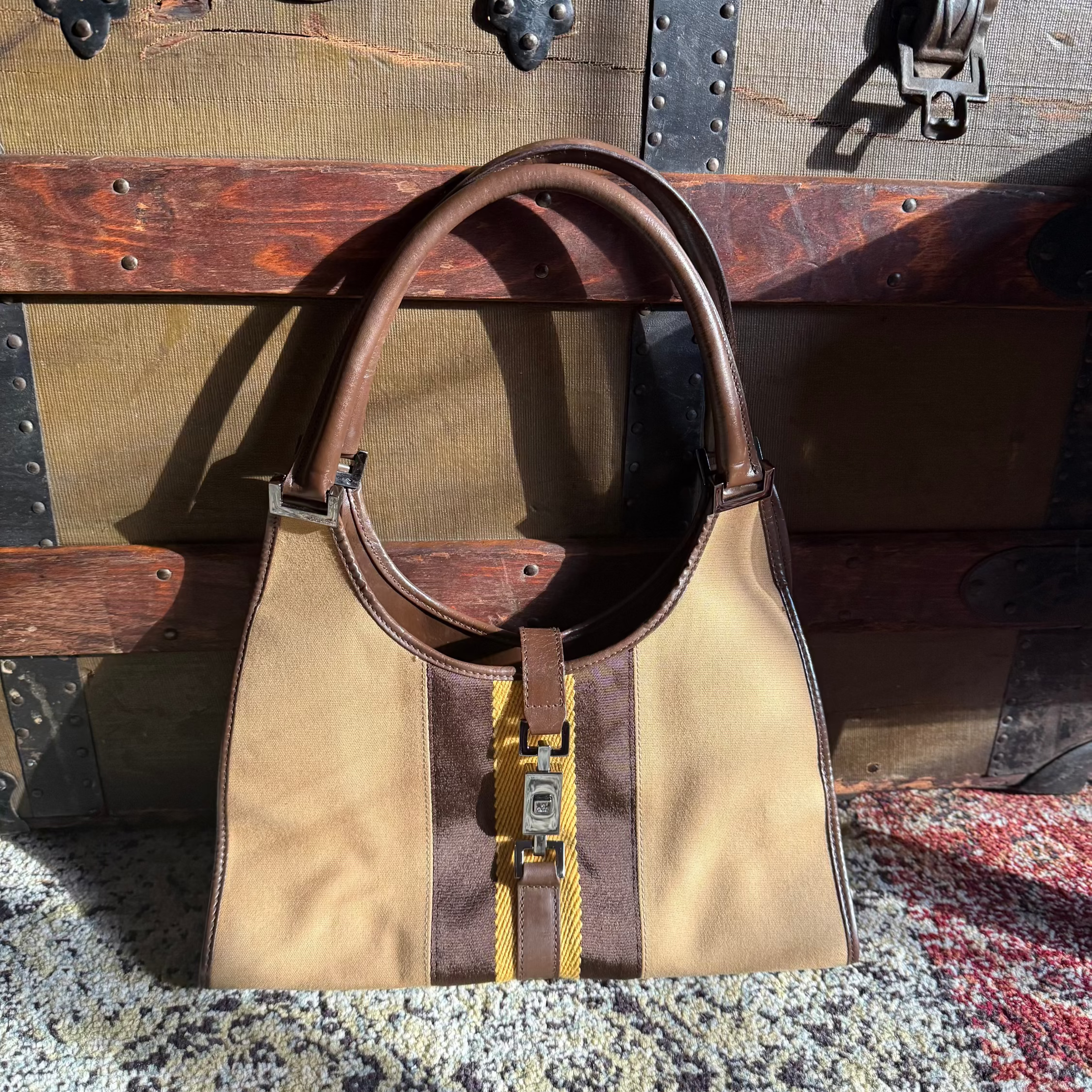 Gucci vintage authentic Jackie Shoulder Bag yellow neutral brown tom ford era