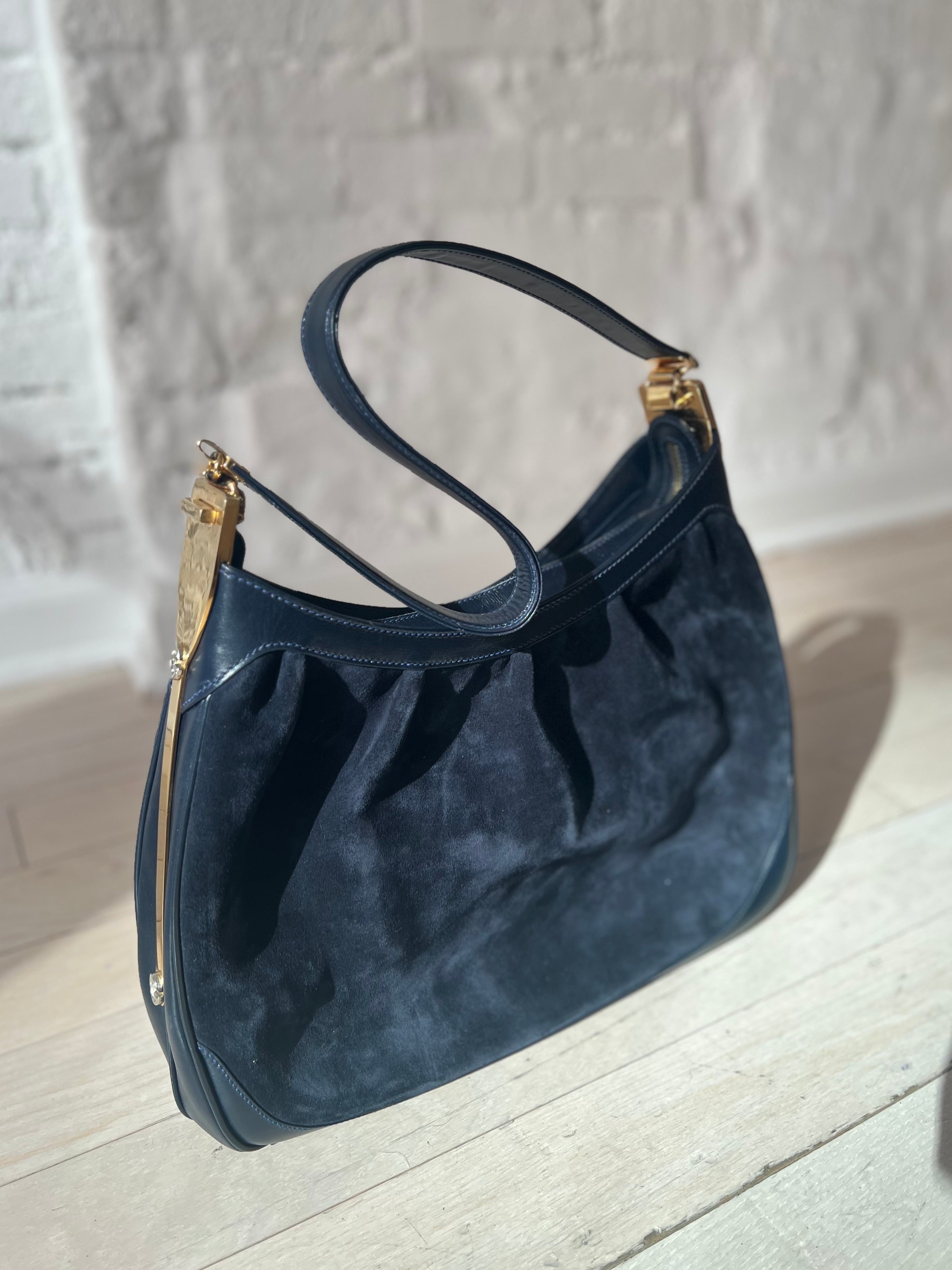 Gucci authentic vintage blue suede shoulder bag 1970s - 1980s