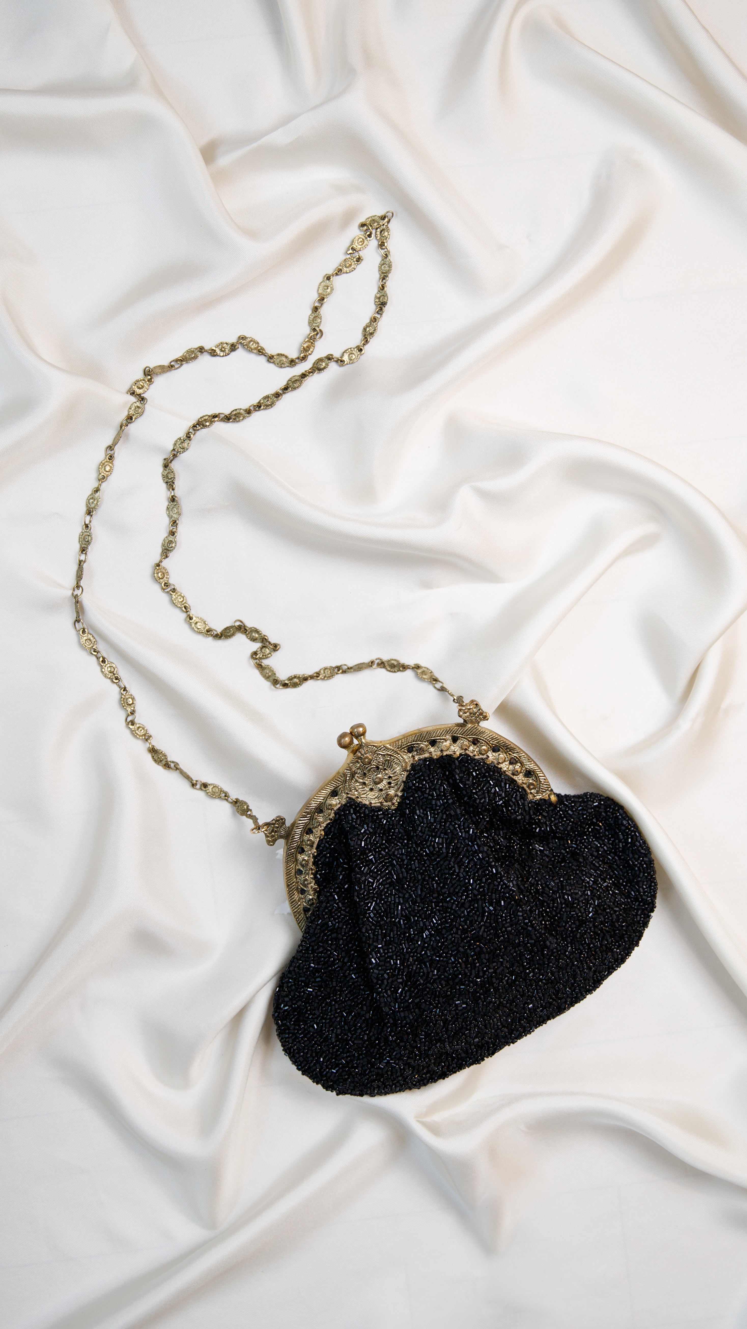 Hand made vintage inspired one of a kind fully beaded evening bag Island to East Side X the Vintage New Yorker