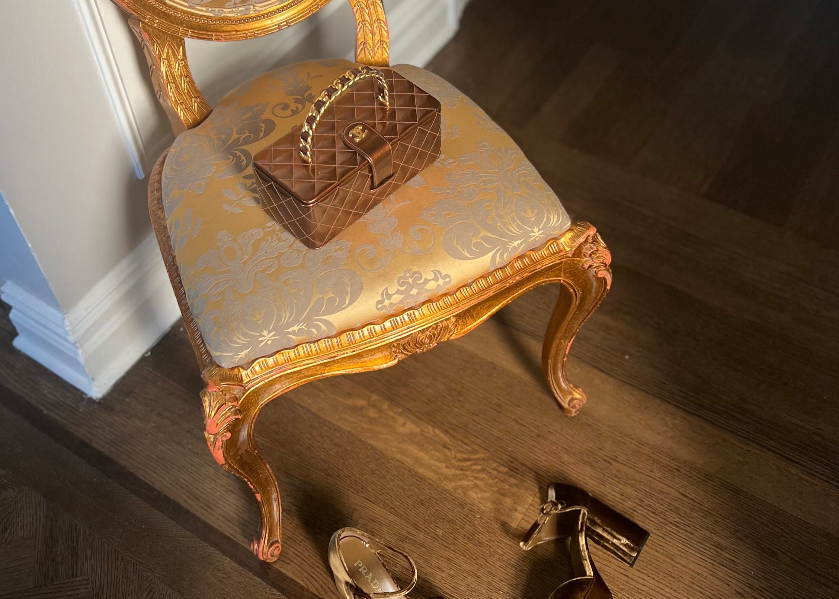 Vintage Chanel Rare Vanity Case '94