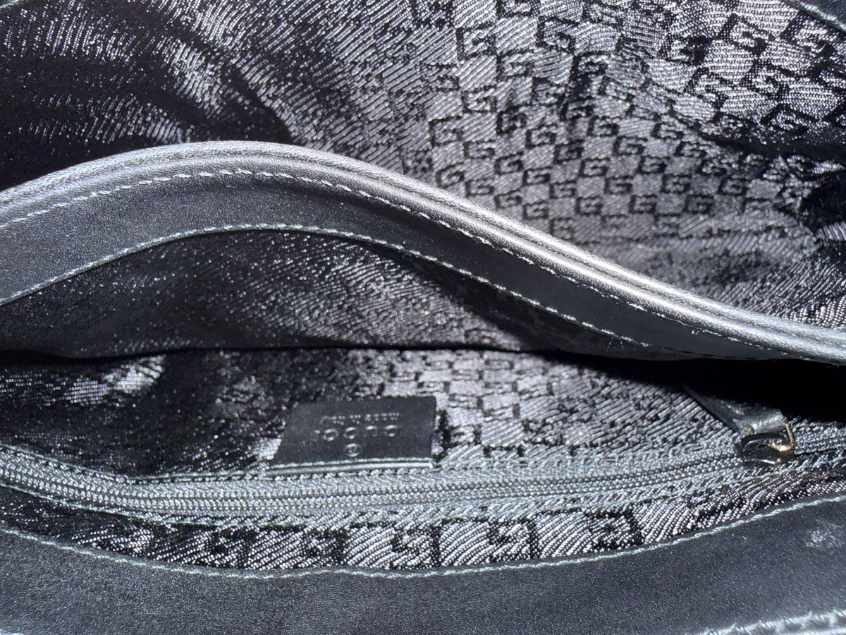 Gucci Vintage Tiger Charm Shoulder