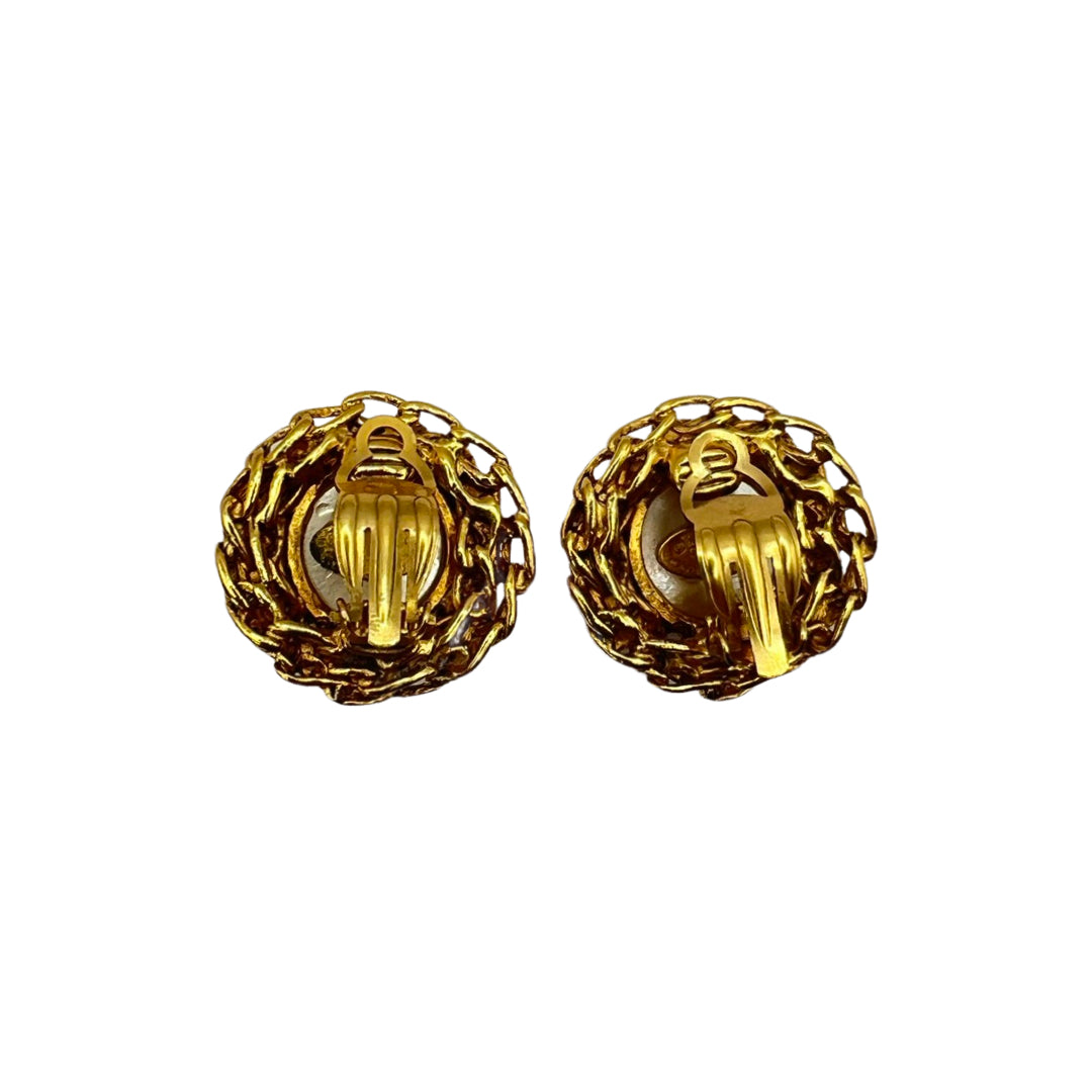 vintage chanel pearl earrings gold
