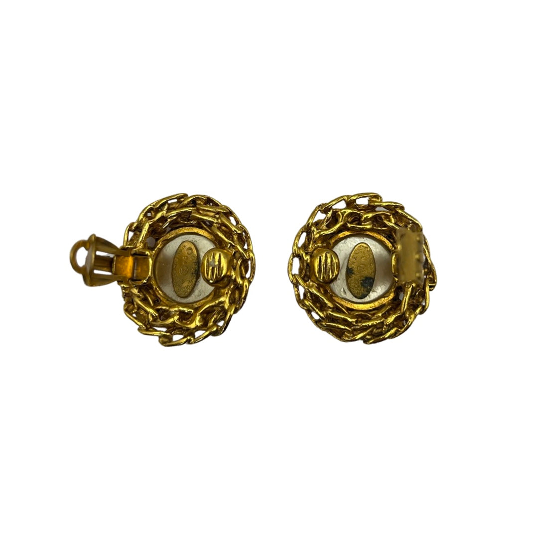 vintage chanel gold chain earrings pearl stud