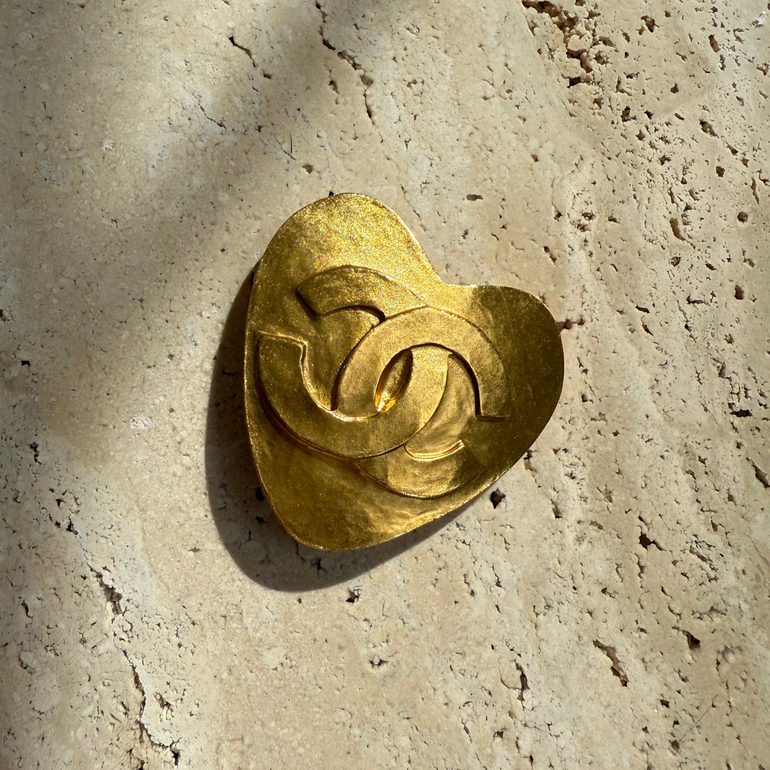 Chanel Vintage 90s gold  Brooch CC mark authentic