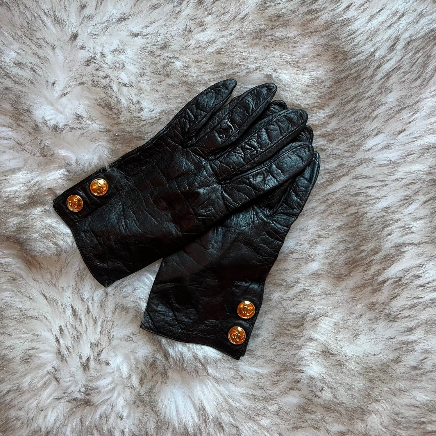 Chanel vintage gloves