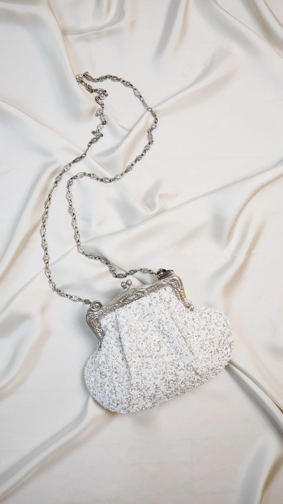 The Vintage New Yorker x ITES Fully Beaded Clutch
