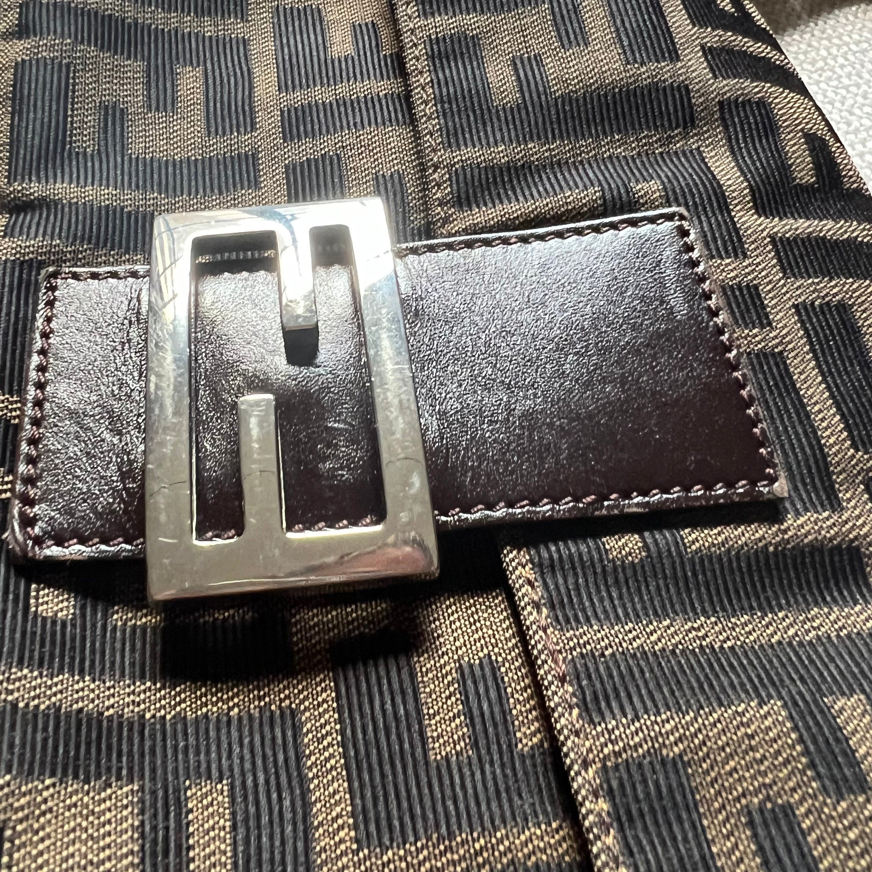 Fendi Baguette 