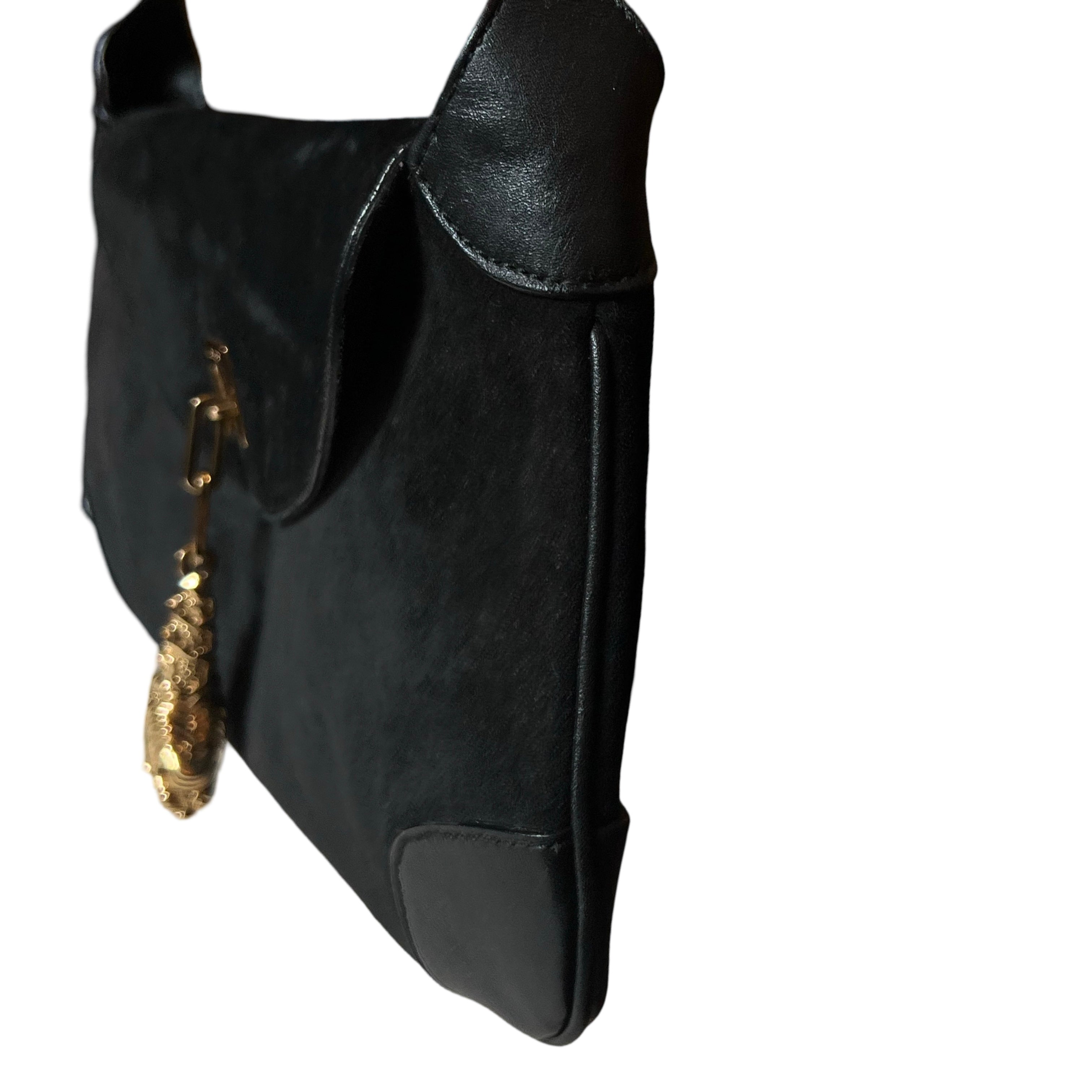 Gucci Dragon charm old shoulder bag