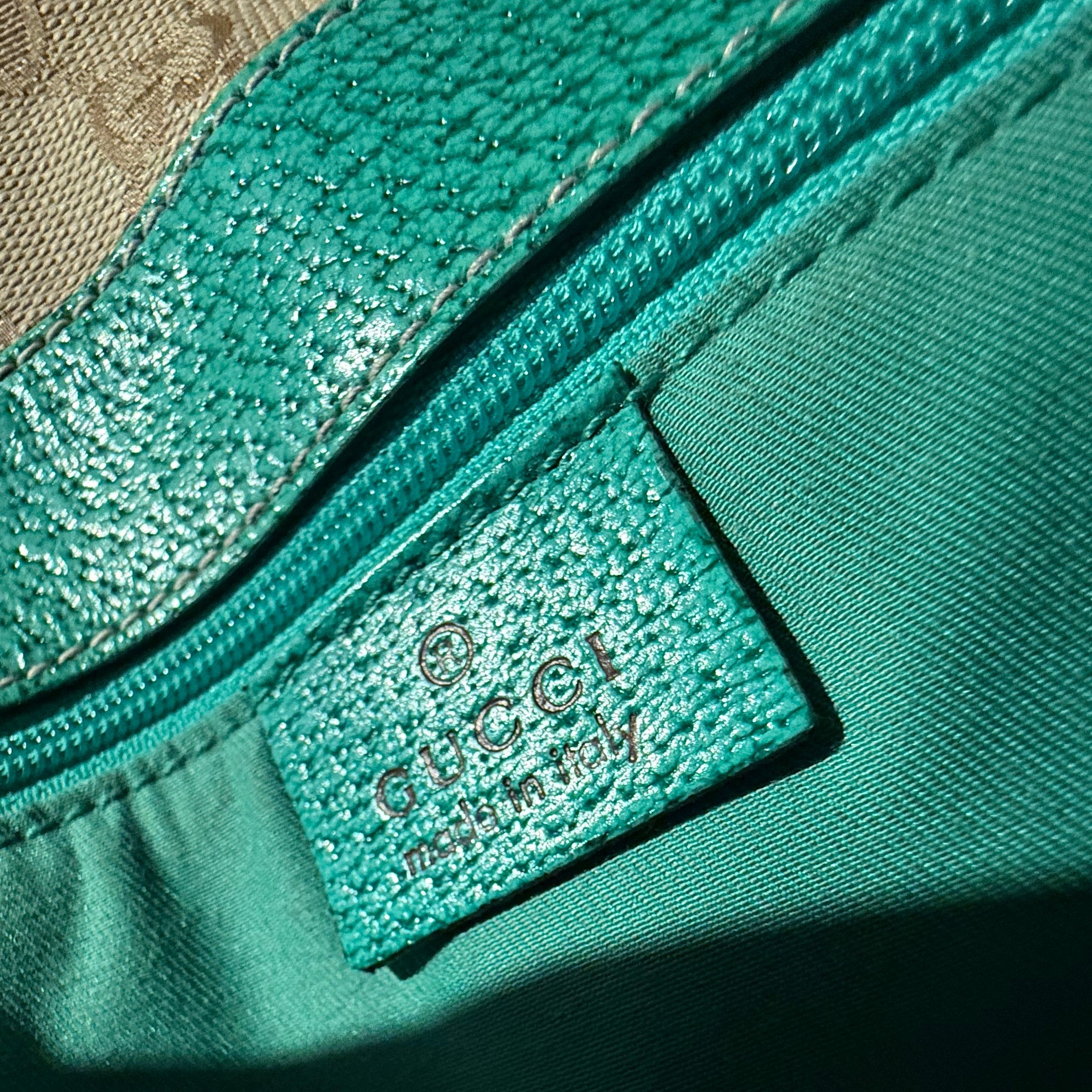 Gucci Signature GG Flap Shoulder