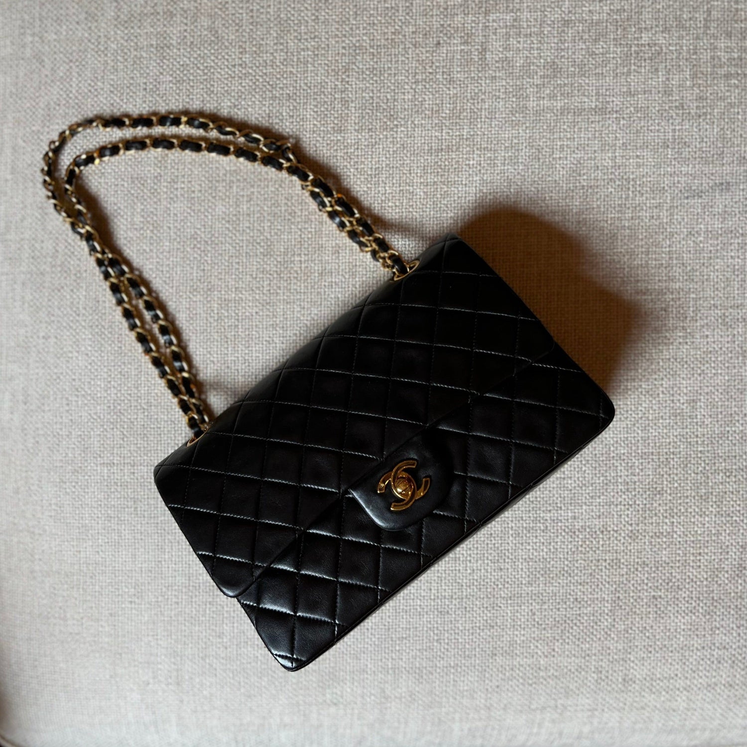 Chanel classic flap best sale bag vintage