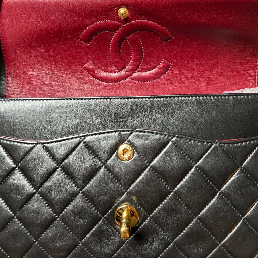 Chanel Vintage Classic Double Flap Medium – The Vintage New Yorker