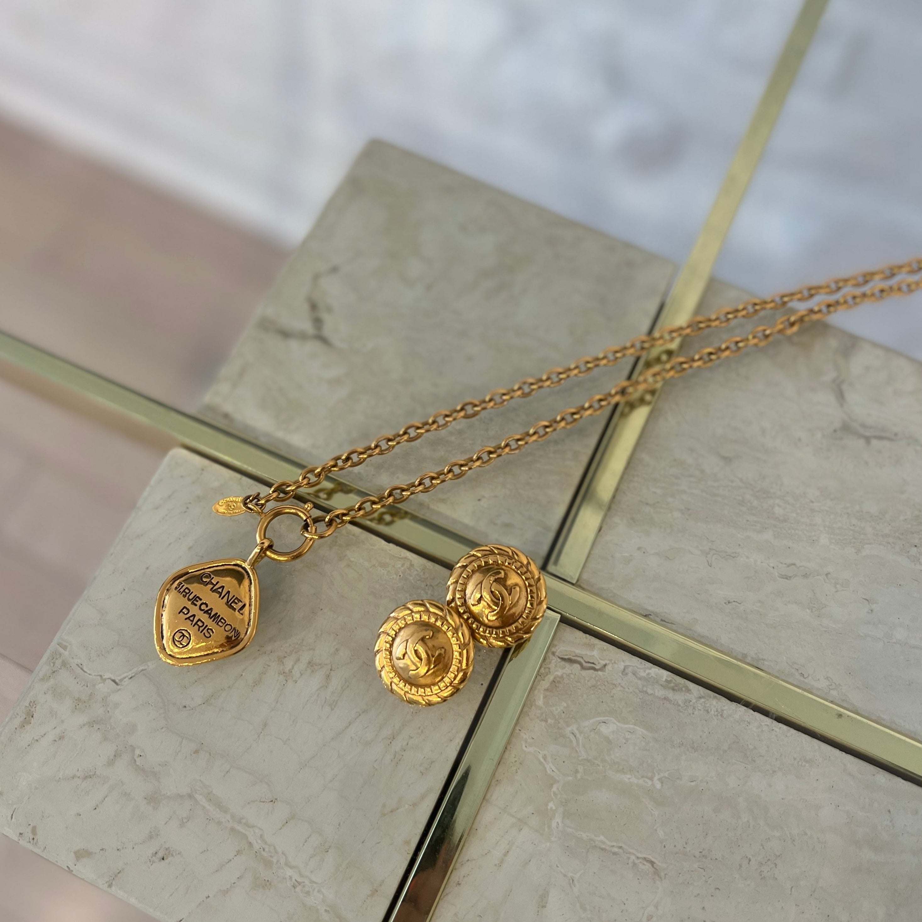 Chanel Vintage Rue Cambon Pendant Necklace