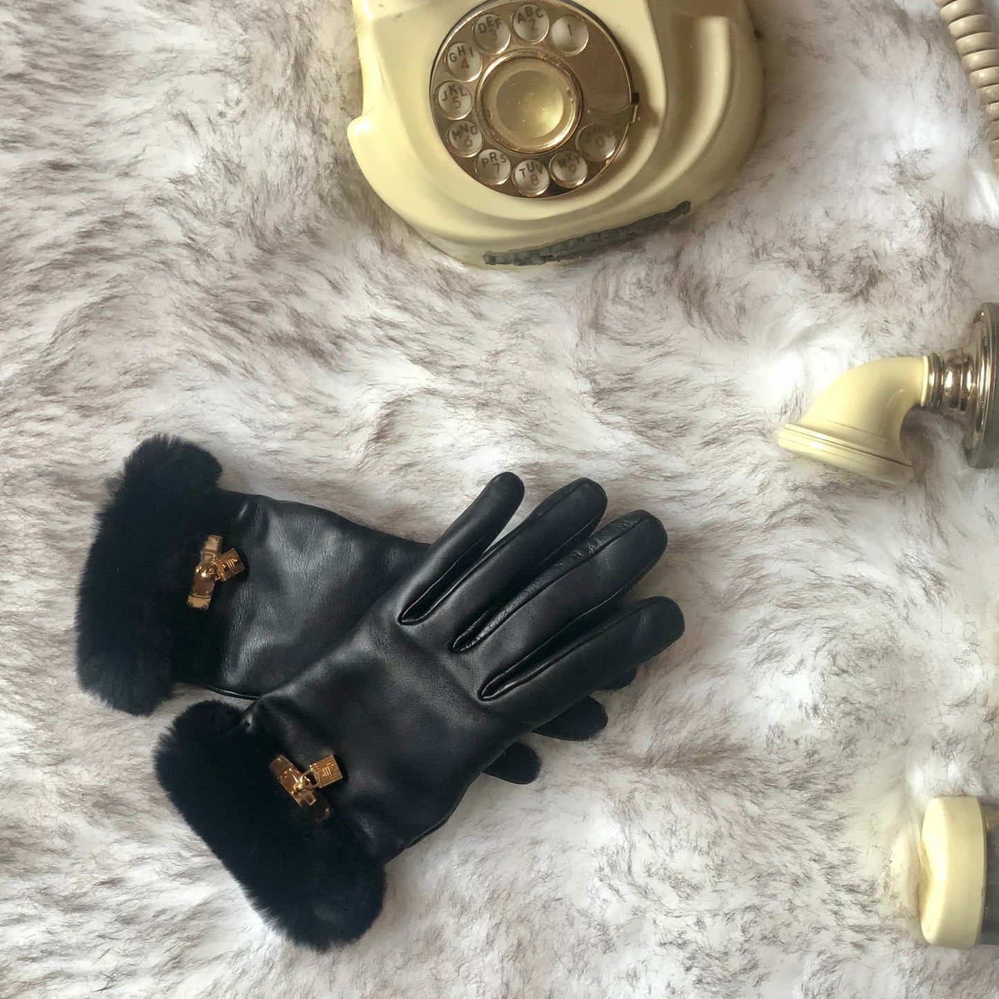 Hermès Soya Gloves