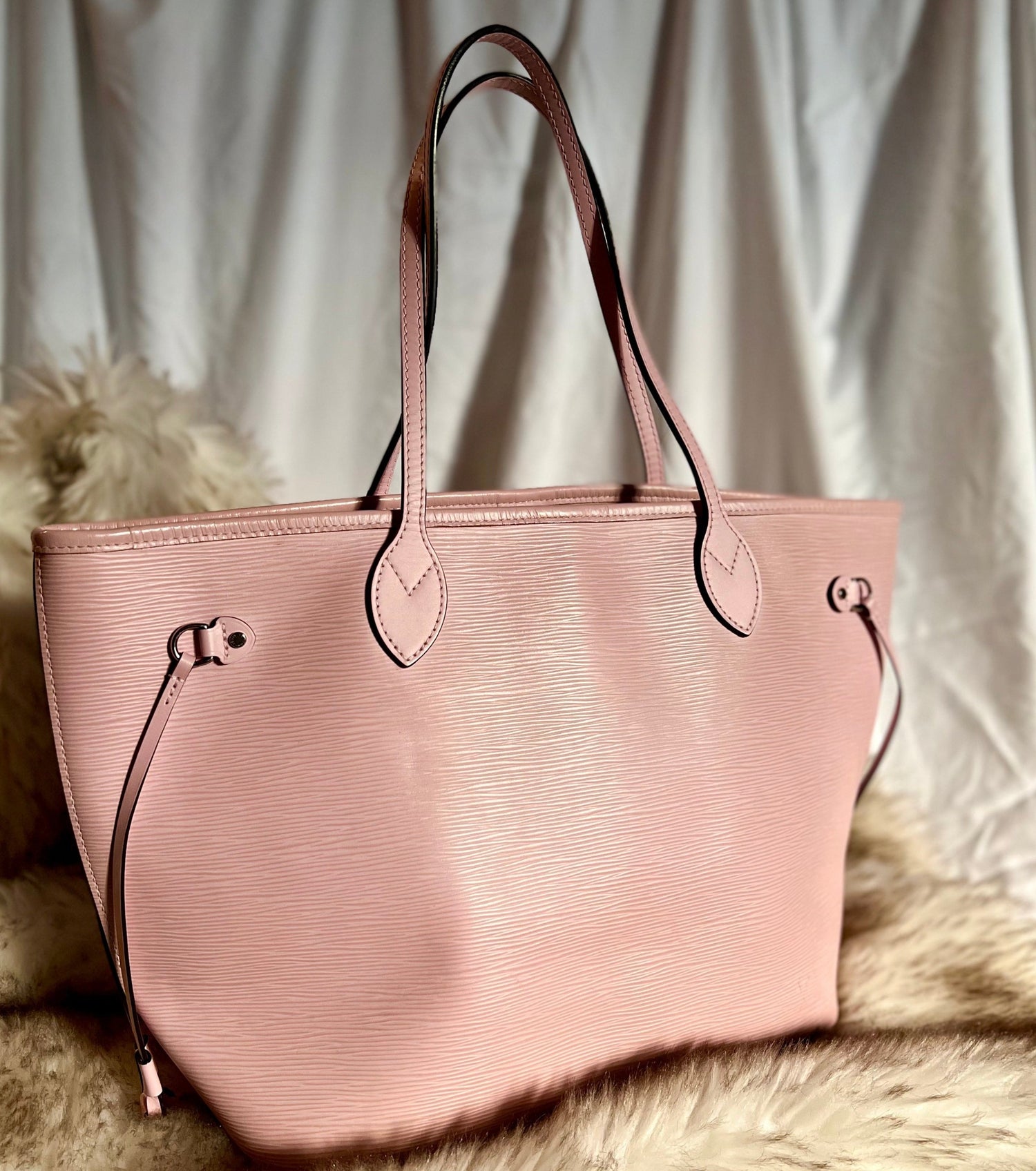 Louis Vuitton Pink Epi Leather Neverfull - The Trove