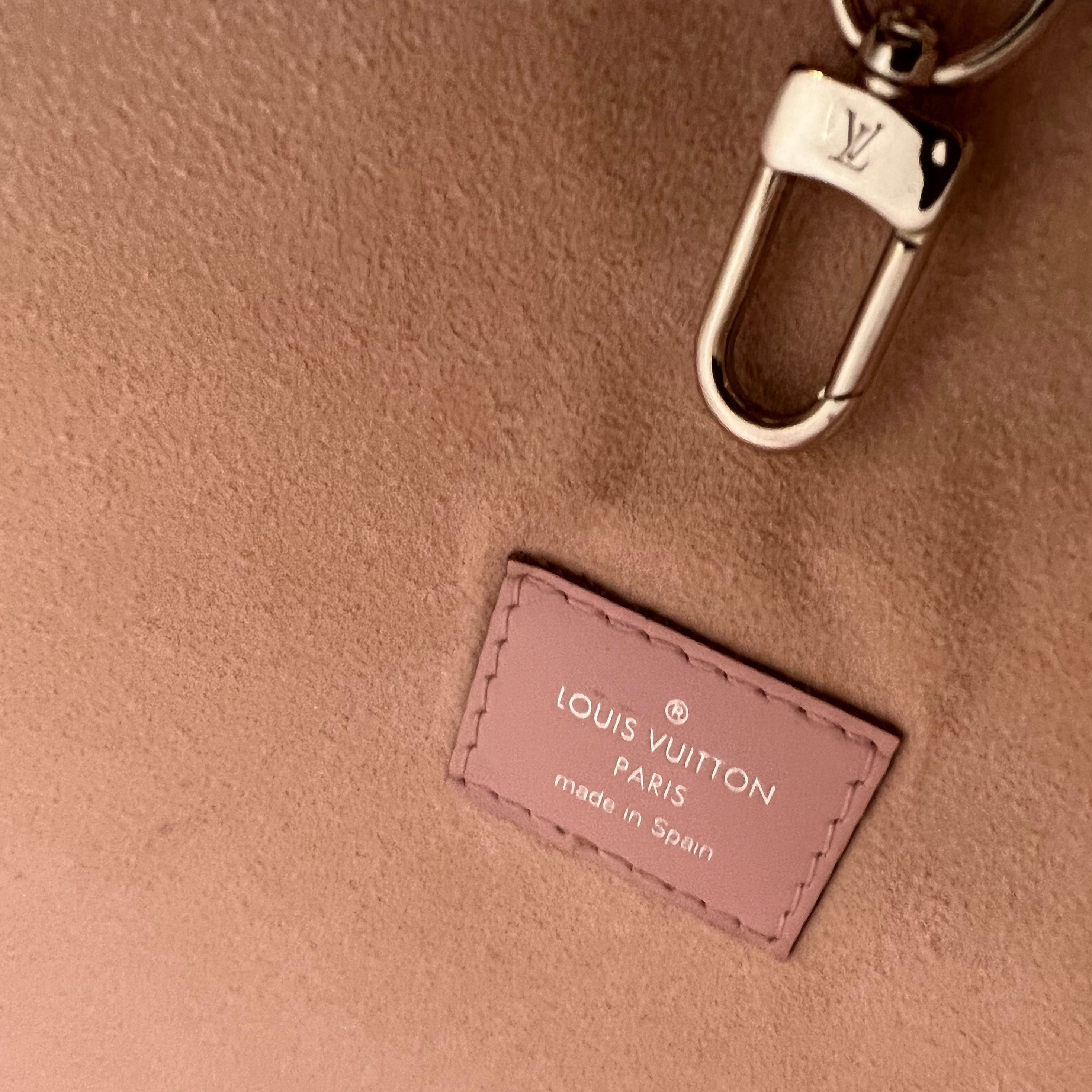 Louis Vuitton Neverfull MM Pink