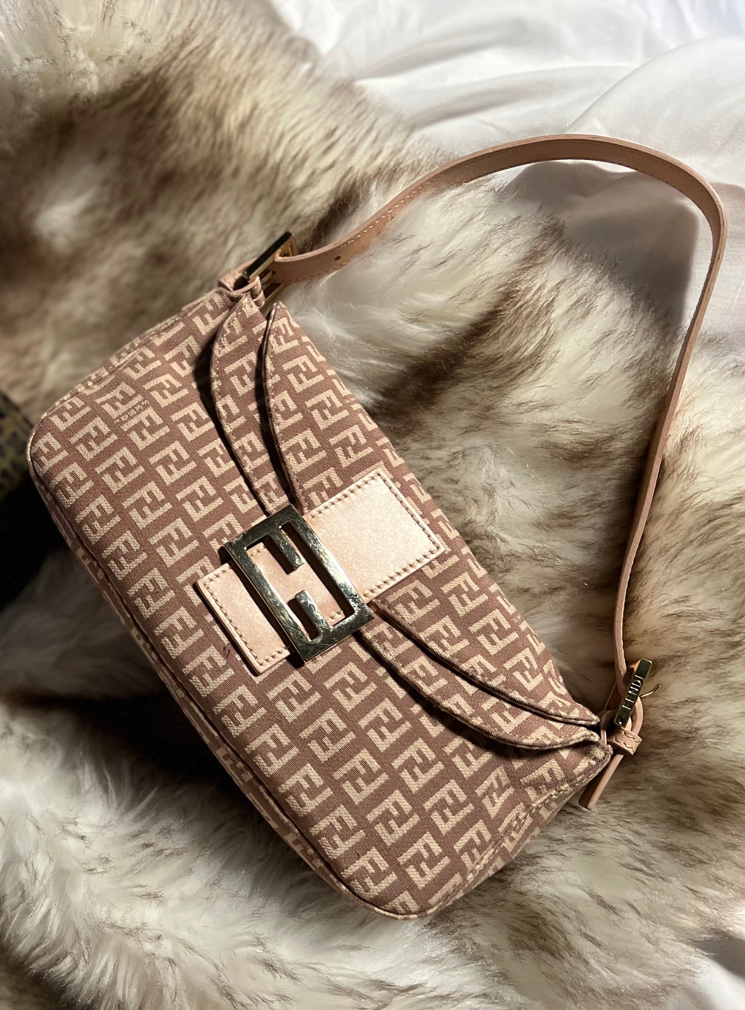 Fendi double bag sales
