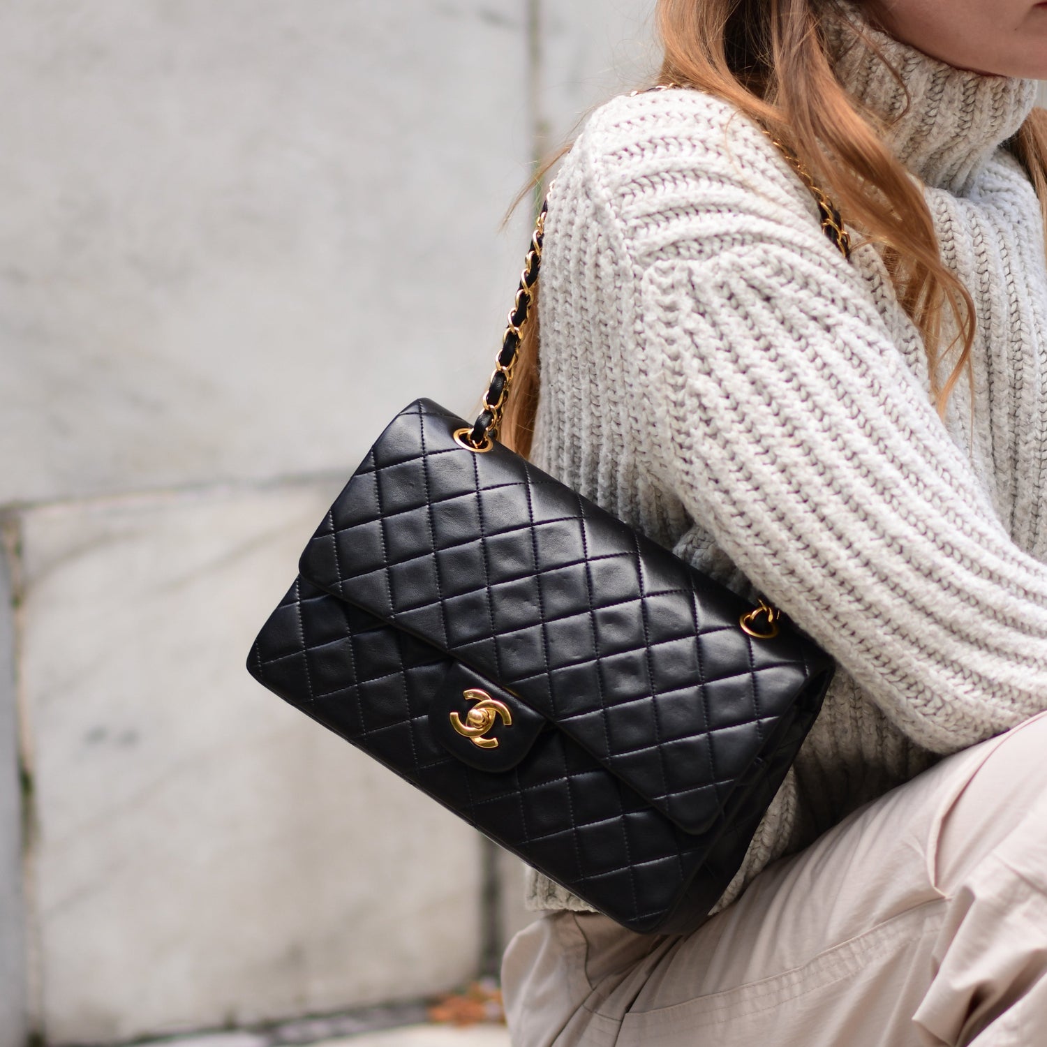 black chanel bag classic